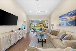 Low Rise (1-3), 2215 Chesterbrook Ct # 2, Naples FL 34109