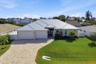 Single Family Residence, 526 104th Vanderbilt Beach, FL 34108 