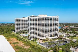 High Rise (8+), 380 Seaview Ct 30134145