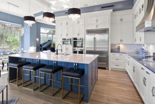 High Rise (8+), 13665 Vanderbilt Dr 20134110