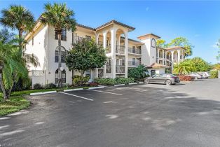 , 265 Deerwood Cir # 3, Naples FL 34113