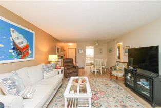 Low Rise (1-3), 1020 Palm View Dr C104