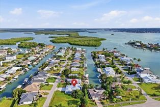 , 108 San Salvador St