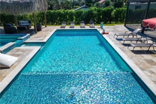 Single Family Residence, 1890 Oakes Blvd, Naples FL 34119