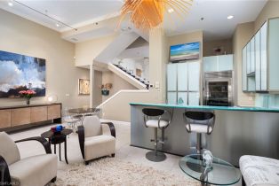 Low Rise (1-3), 450 10th Ave S34102 