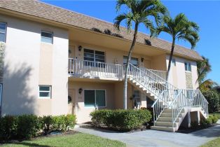 Low Rise (1-3), 741 Palm View Dr E334110 