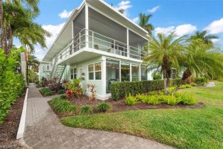 , 291 8th Ave S # 291a, Naples FL 34102