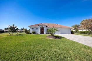 Single Family Residence, 8943 Lely Island Lely Island Estates, FL 34113 