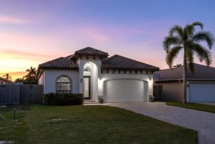 Single Family Residence, 735 99th Vanderbilt Beach, FL 34108 