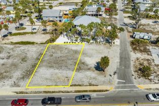 Land, 4151 Estero Blvd