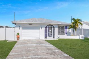 , Vanderbilt Beach, FL 