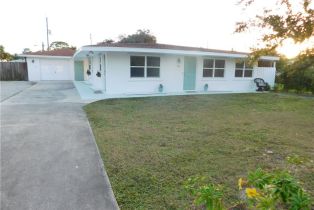 , 74 7th St, Bonita Springs FL 34134