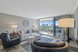 High Rise (8+), 5 Bluebill Ave 81234108