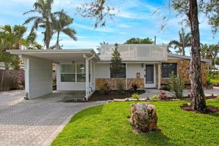 Single Family Residence, 1014 Broad Ave N, Naples FL 34102