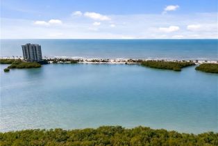 , 5555 Heron Point Dr 401