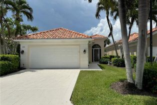 Single Family Residence, 4681 Rio Poco Ct, Naples FL 34109