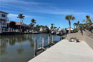 Single Family Residence, 452 Seabee Conners, FL 34108 