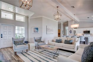 Single Family Residence, 7271 Mill Pond Cir, Naples FL 34109