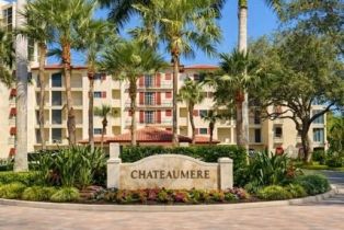 , 6040 Pelican Bay Blvd D101