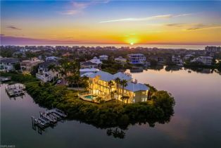 Single Family Residence, 195 San Mateo Barefoot Beach, FL 34134 