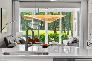 , 1960 Willow Bend Cir 102