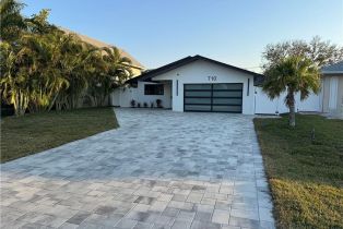 Single Family Residence, 710 98th Vanderbilt Beach, FL 34108 