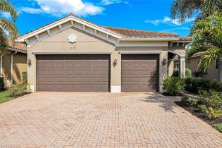 Single Family Residence, 3224 Pacific Riverstone, FL 34119 