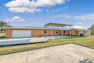 Single Family Residence, 2115 Saint Croix Ave