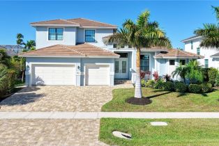 Single Family Residence, 782 Saturn Marco Beach, FL 34145 