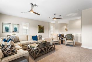 , 7825 Hawthorne Dr 2104