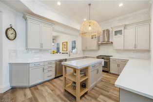 , 2870 Castillo Ct 103