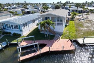 Manufactured Home, 17610 Peppard Bayside Estates, FL 33931 