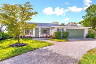 Single Family Residence, 1220 10th Park Shore, FL 34102 