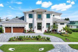 Single Family Residence, 960 Iris Marco Island, FL 34145 