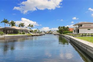 Single Family Residence, 206 Dan River Marco Island, FL 34145 