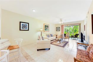 , 829 Tanbark Dr 104