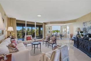 , 7225 Pelican Bay Blvd 305