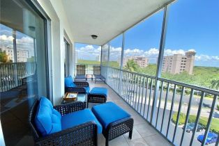 High Rise (8+), 1 Bluebill Ave 604