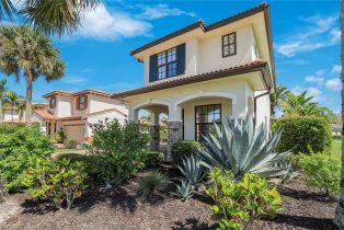 Single Family Residence, 1307 Kendari East Naples, FL 34113 