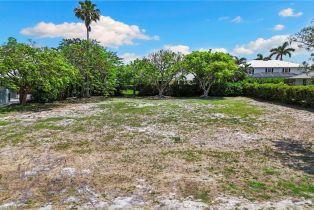 Land, 574 Tigertail Ct