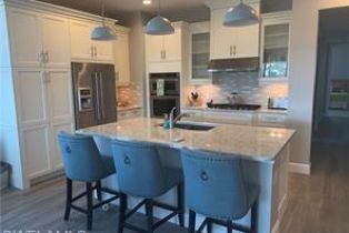 Mid Rise (4-7), 16390 Viansa Way 1-202