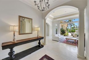 , 2052 Isla Vista Ln