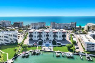 , 3430 Gulf Shore Blvd N 2i