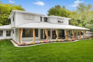 Single Family Residence, 10811 Strike San Carlos Estates, FL 34135 