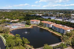 Mid Rise (4-7), 740 Waterford Dr 30134113