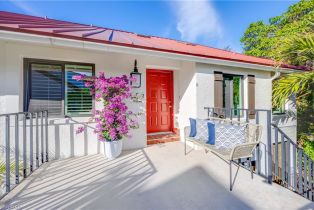 , 375 8th Ave S D