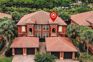 , 10025 Heather Ln 704