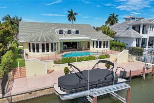 Single Family Residence, 2147 Snook Royal Harbor, FL 34102 