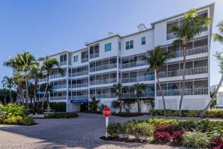 , 160 Palm St 312