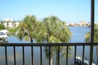 Low Rise (1-3), 9101 Vanderbilt Dr 304